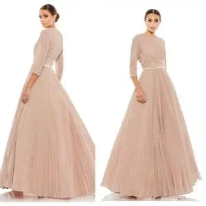 【MAC DUGGAL】ロング ワンピース プリーツ Aライン ゴールド Mac Duggal | Dresses | Mac Duggal Rose Gold Shimmering